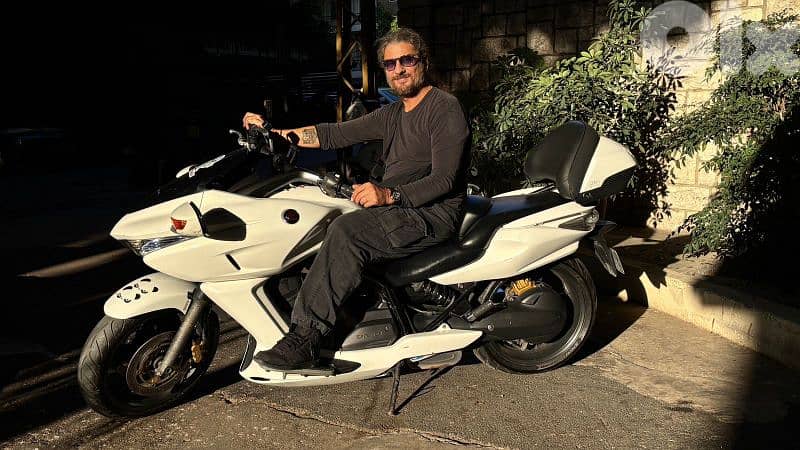 Honda DN-01 From Japan to Lebanon one owner 4