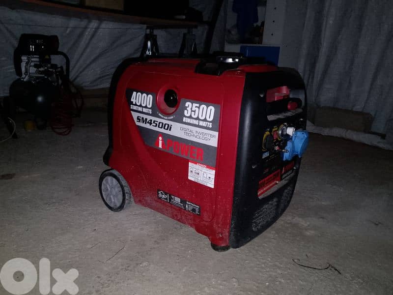 4000 watts generator used like new 2