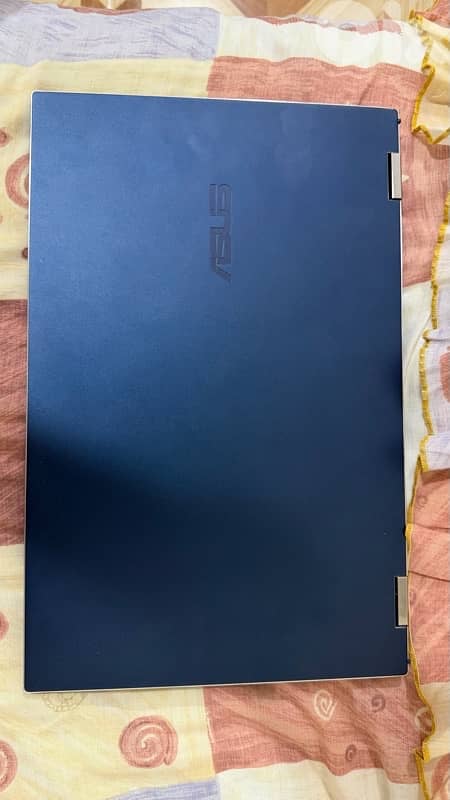 Asus Zenbook Pro 15 Flip OLED Laptop 1