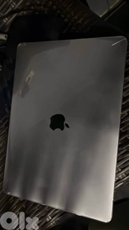 macbook pro 2020 2