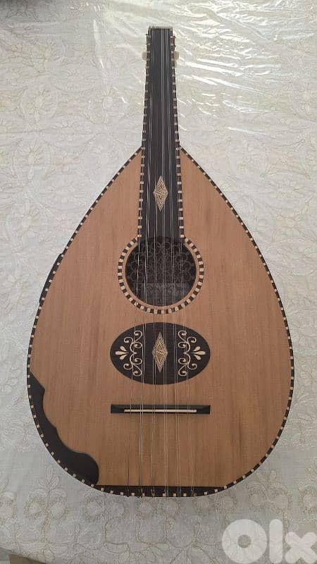 Professional Electro Acoustic Oud | عود اكوستيك احترافي 0