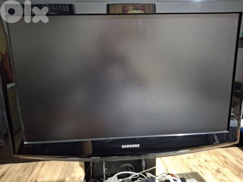 2 Samsung Tv not smart 1