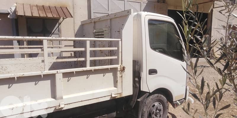 Hino 714 Model 2015 1