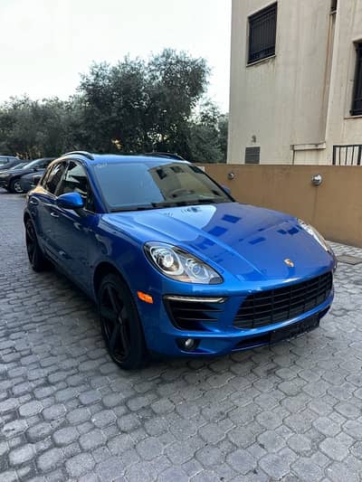 Porsche Macan S 2018 blue on black (clean carfax-58000 miles)