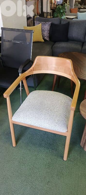mobilia chairs. طقم كراسي موبيليا 1