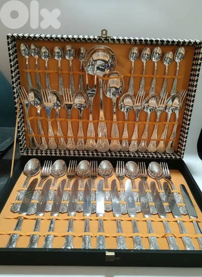 Exquisite Vintage Italian 800 Silver Flatware Set