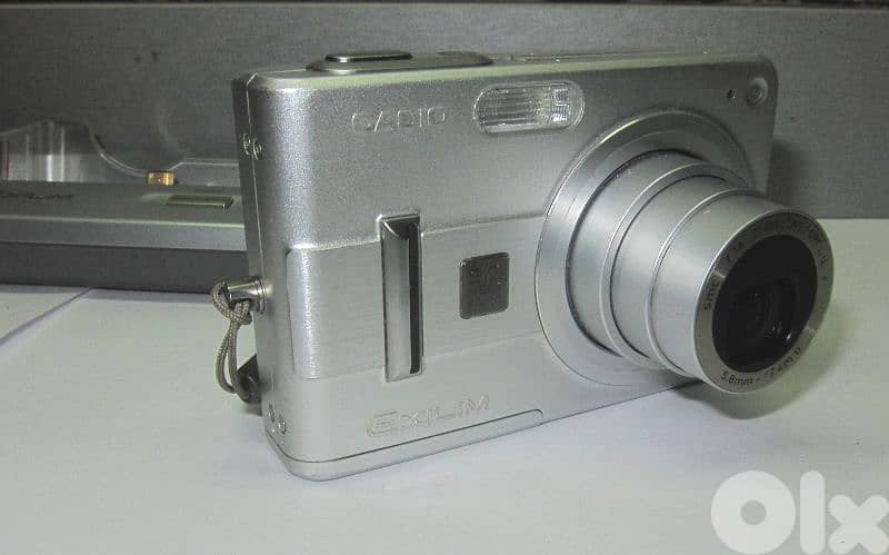 Casio Exilim EX-Z57 Digital Camera, like new 3
