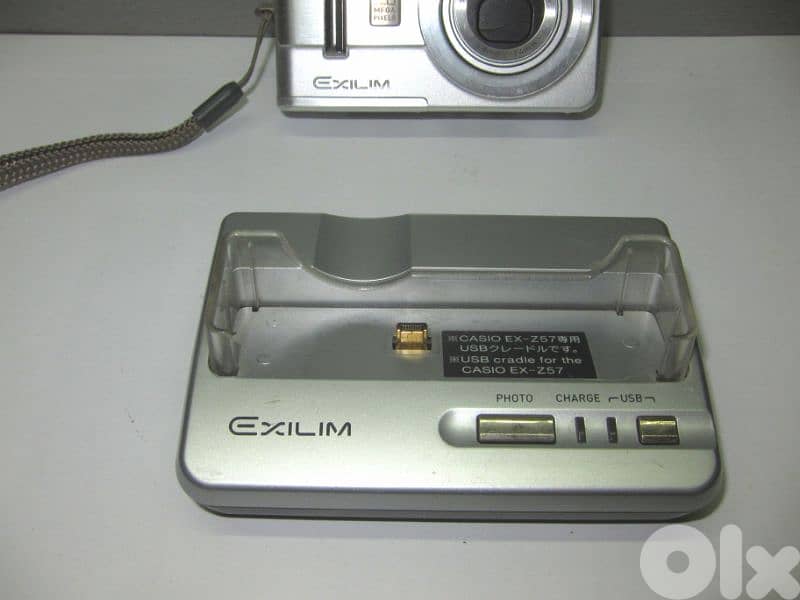 Casio Exilim EX-Z57 Digital Camera, like new 8