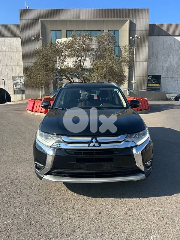 Mitsubishi Outlander 2016 From Company  134000 km 0