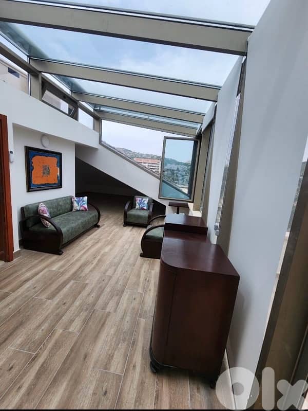 Skyroof chalet in Satellity 2 8