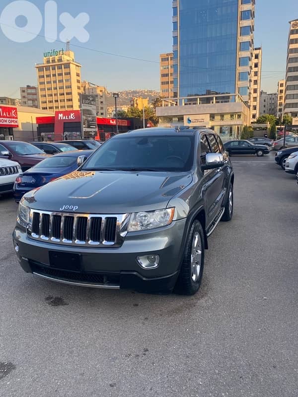 Jeep Grand Cherokee 2011 0