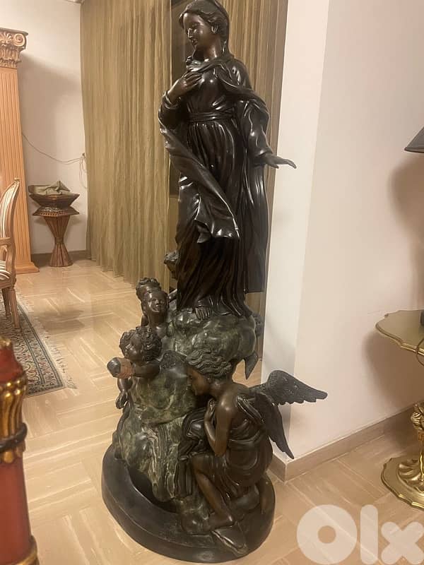 statue of saint Mary 3