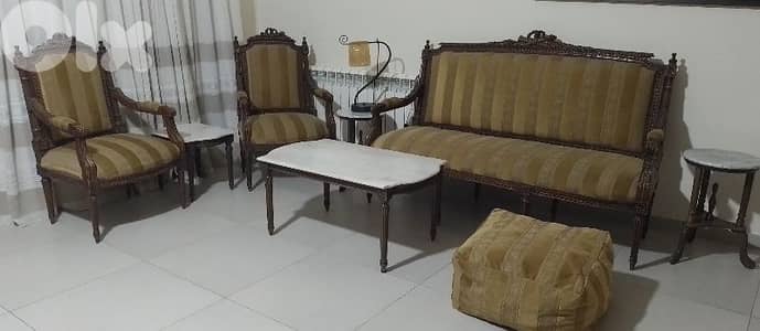 antique salon