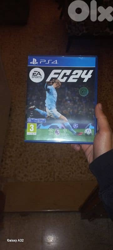 ps4 used like new not opend 1