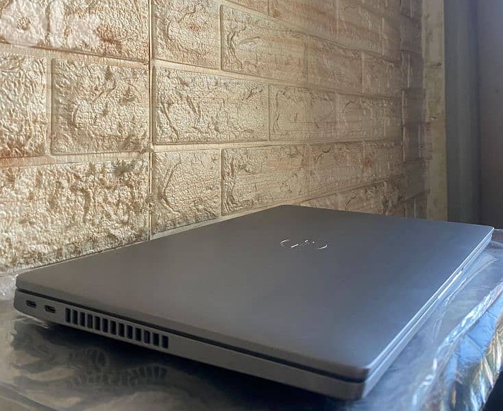 Dell 5420 i7 11th generation 8G/256G 3