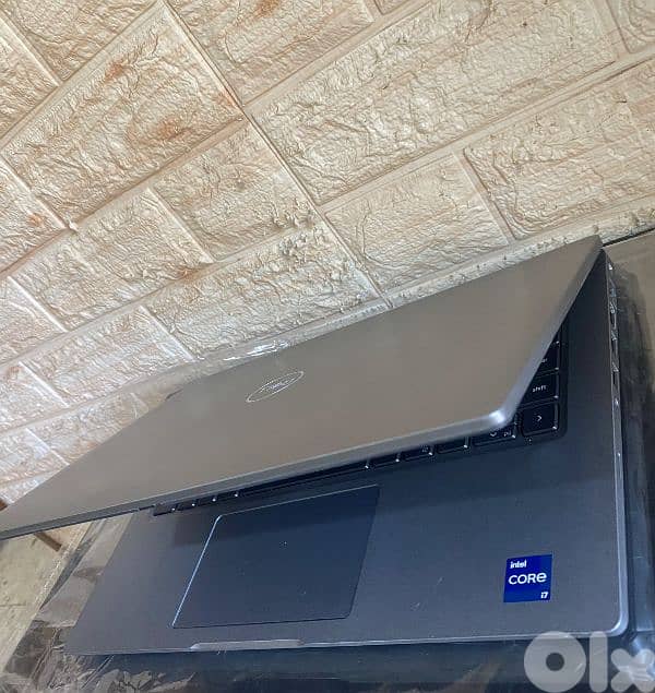 Dell 5420 i7 11th generation 8G/256G 5