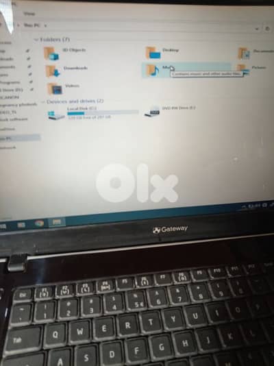 laptop gateway amd processor  hdd 320gb ram 3gb