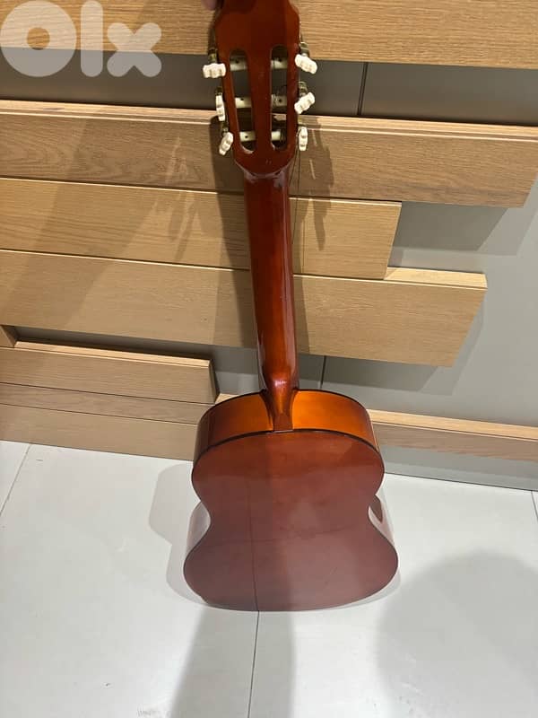 guitar acoustic 1