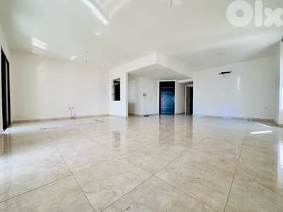 Sea View Apartment For Rent In Rawche | شقة للايجار في الروشة