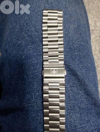 Swiss military bracelet ( Victorinox )