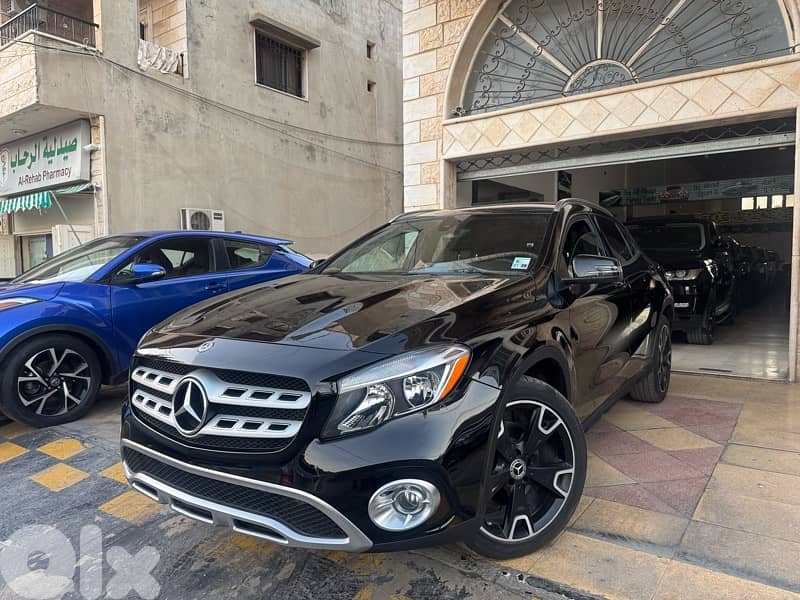 MERCEDES GLA250 2018, super clean, full options, 81/882165 0