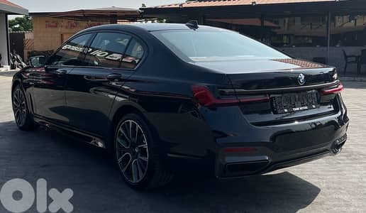 BMW 7-Series 2021