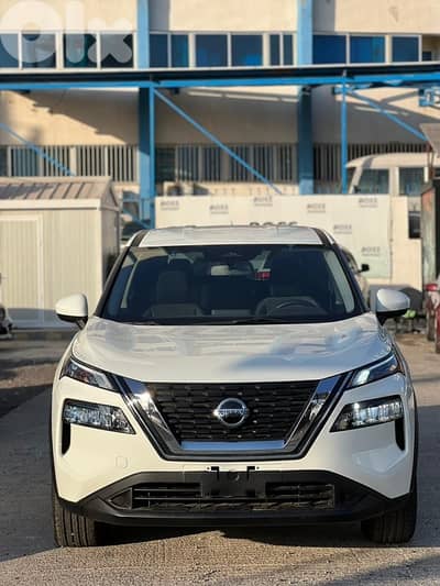 Nissan Rogue s  2021
