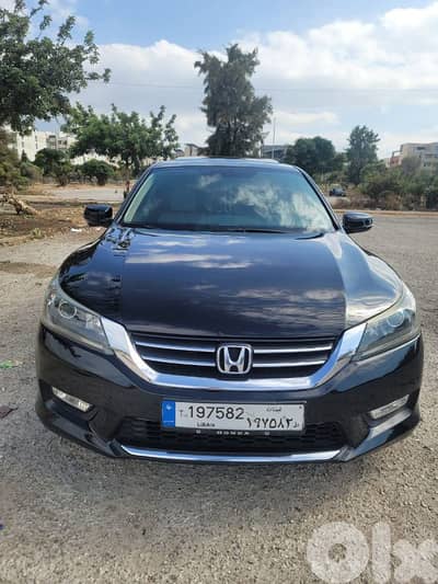 هوندا أكورد 2015