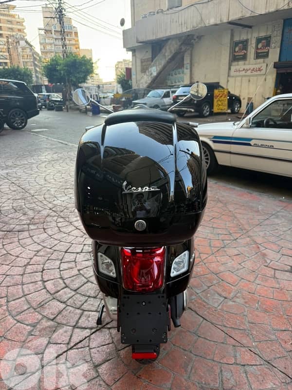 vespa GTS 300 2