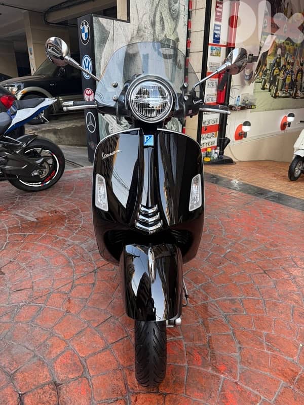 vespa GTS 300 4