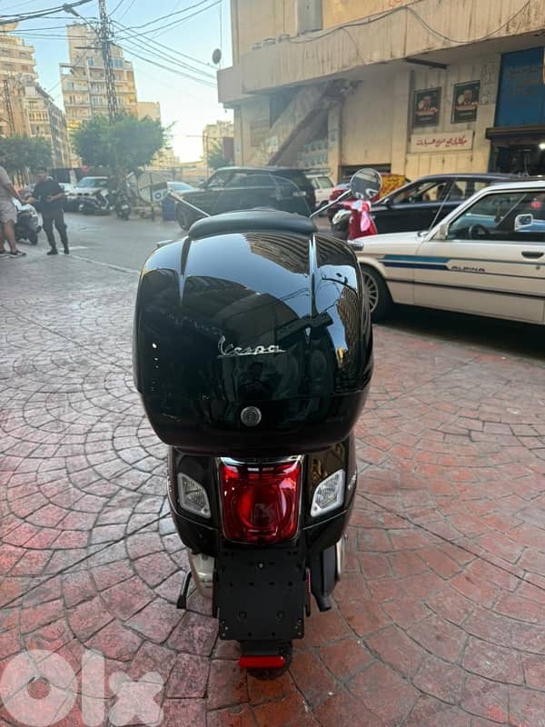 vespa GTS 300 8