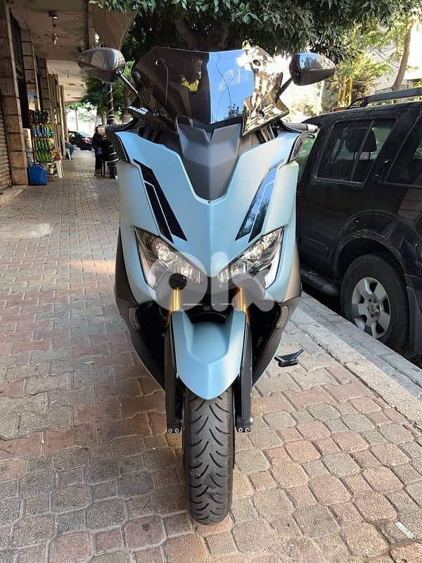 yamaha Tmax 560 Tech Max fully Malossi performance and external carbon 1