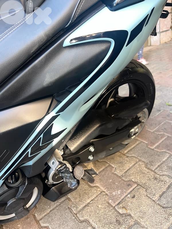 yamaha Tmax 560 Tech Max fully Malossi performance and external carbon 3