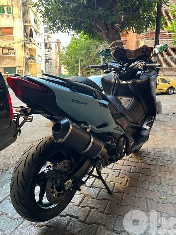 yamaha Tmax 560 Tech Max fully Malossi performance and external carbon 5