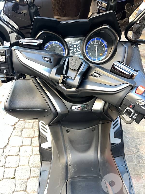 yamaha Tmax 560 Tech Max fully Malossi performance and external carbon 16