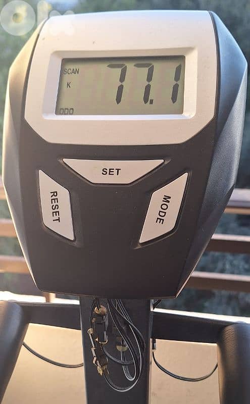 Elliptical Fitness Line b 120 $ جديدة 1