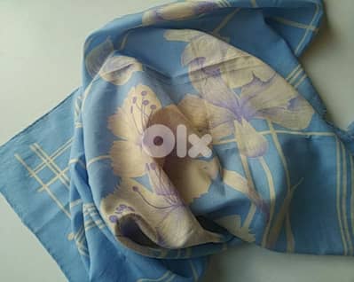 Vintage Gim Renoir blue scarf - Not Negotiable
