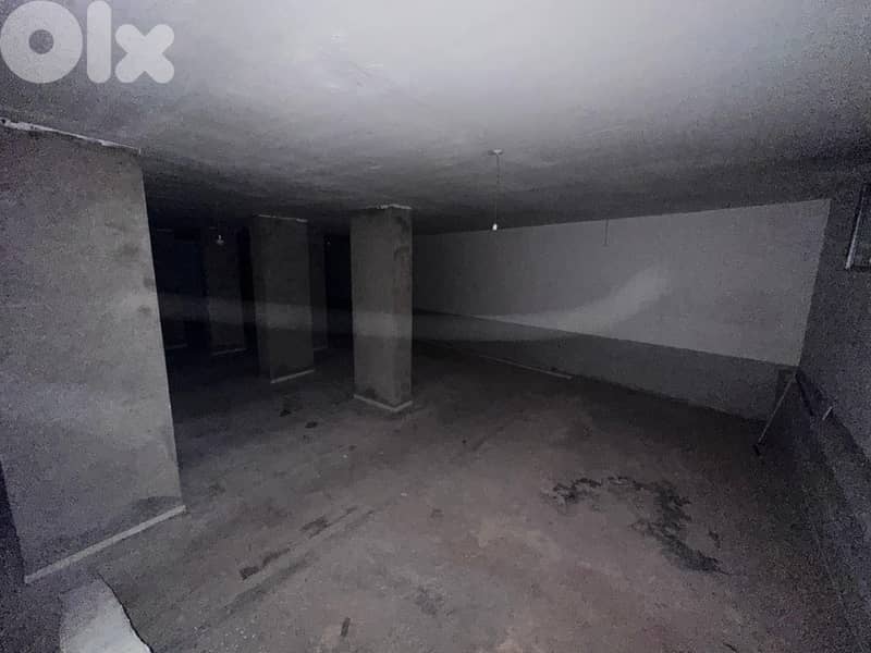 Warehouse for Rent in Raouche – Prime Locationمستودع للإيجار في الروشة 0