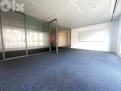 Luxury Office for Rent in Downtownمكتب فاخر للإيجار في وسط بيروت