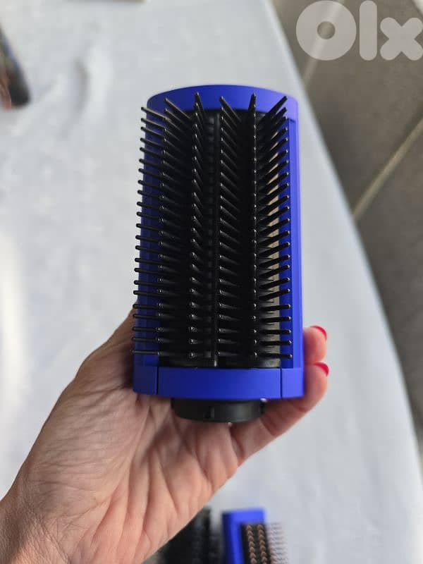 dyson hair airwrap 1