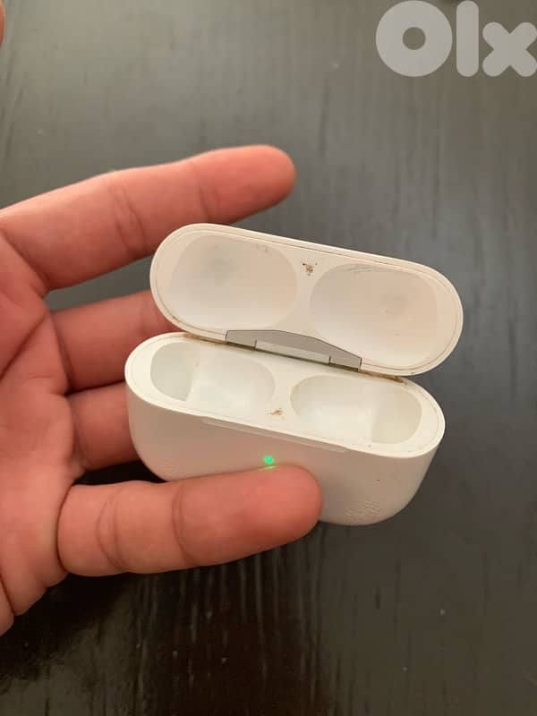 apple airpods 2nd gen case 2