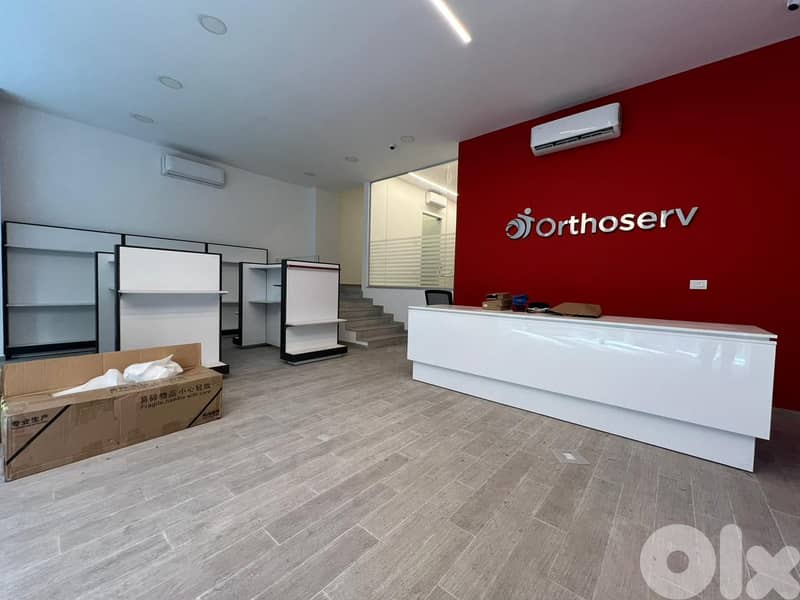 Shop for Rent in Hamraمحل للإيجار في الحمرا 0