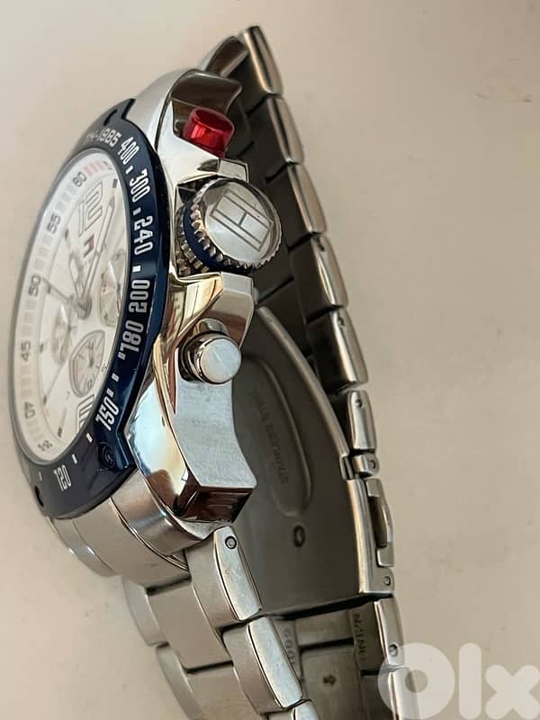Tommy Hilfiger 2