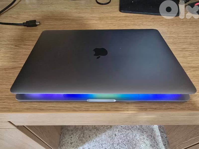 Macbook pro 2020 13 inch 7