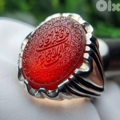 ميز حالك ب خامة وخاتم ولا اروع