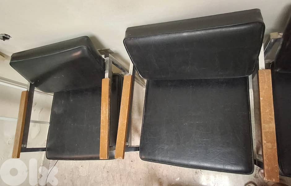 chairs 1
