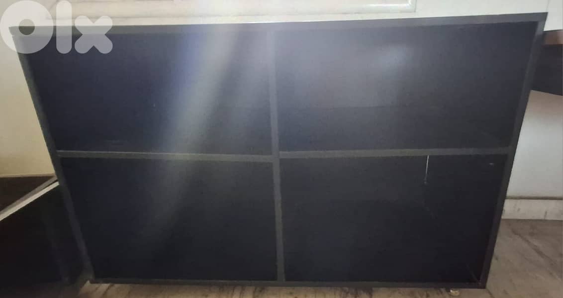 cabinet 0