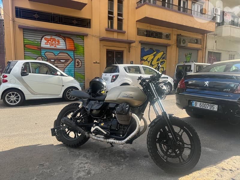 Moto Guzzi V7 stone 2015 3