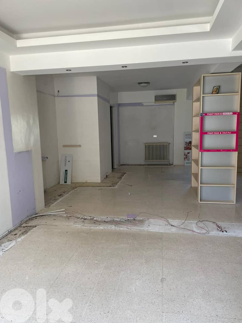 RWK108IY - 2 Storey  Shop  For Rent In  Ajaltoun 0