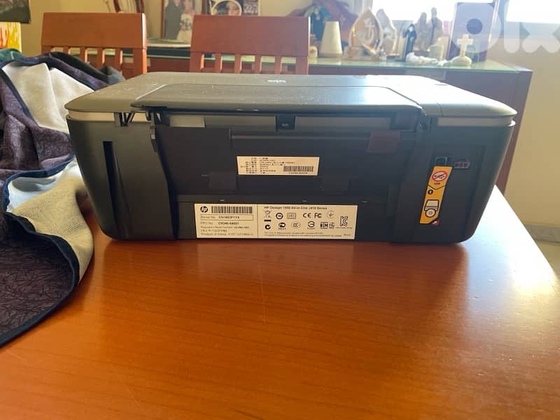 Printer HP Deskjet 1050 1